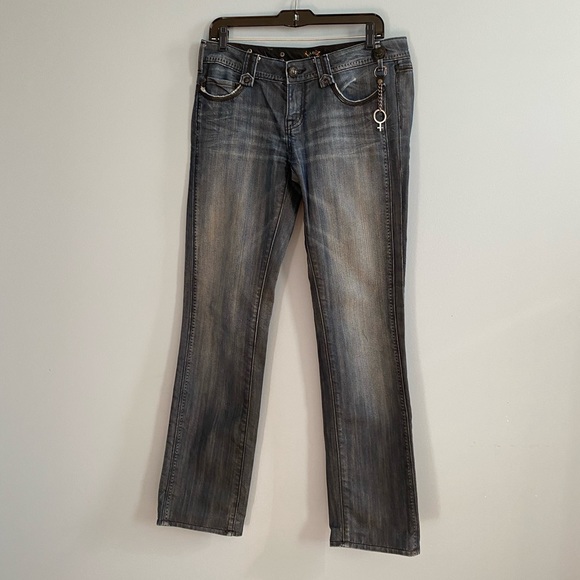 Jeans - Picture 5 of 9